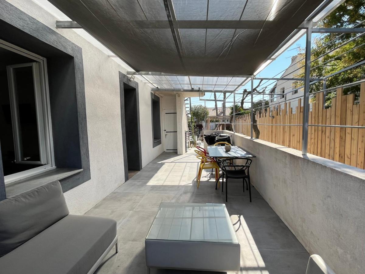 Ferienwohnung Aux 3 Domaines T2 Avec Terrasse Hyères Exterior foto